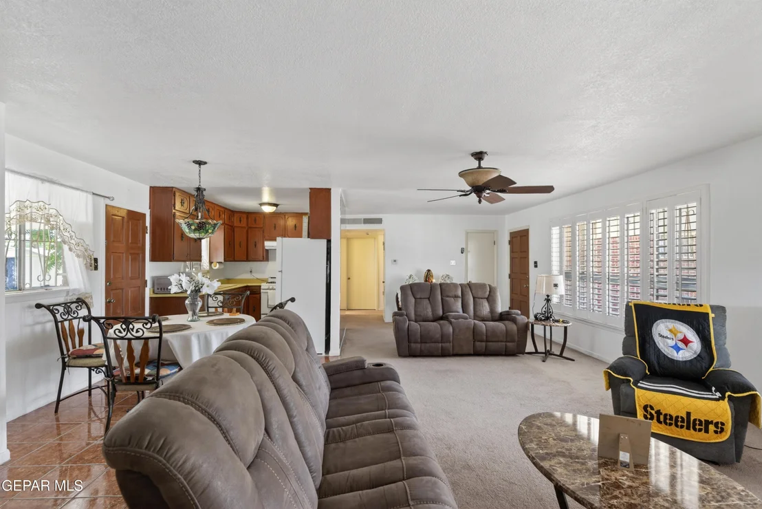 Photo of 10025 DEBBIE Drive