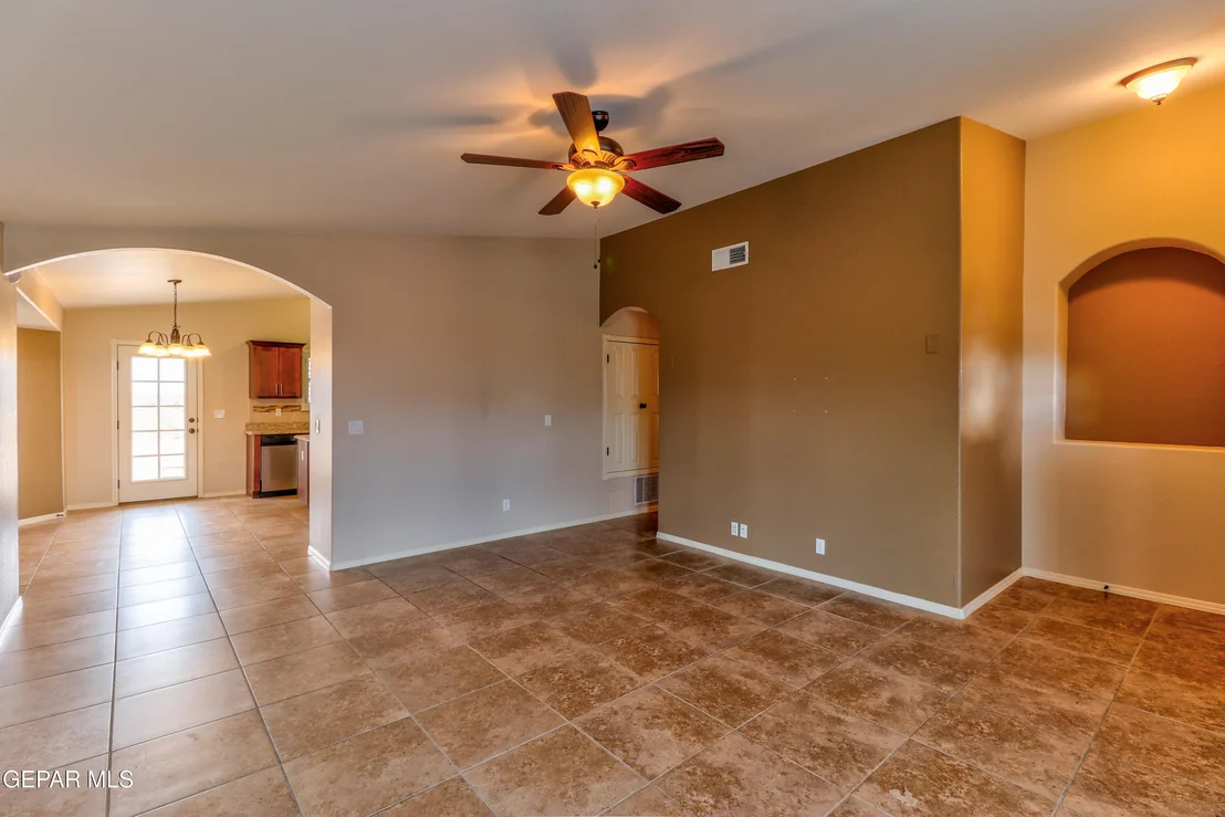 Photo of 3017 WOODHEAD