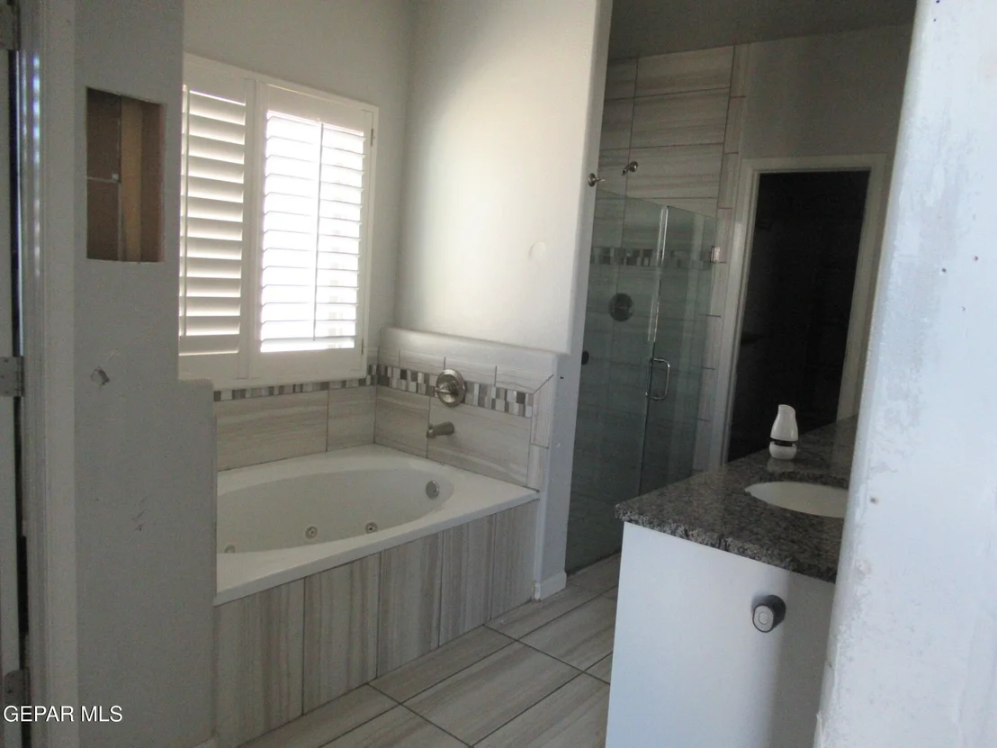 Photo of 909 AIRSHIP Place