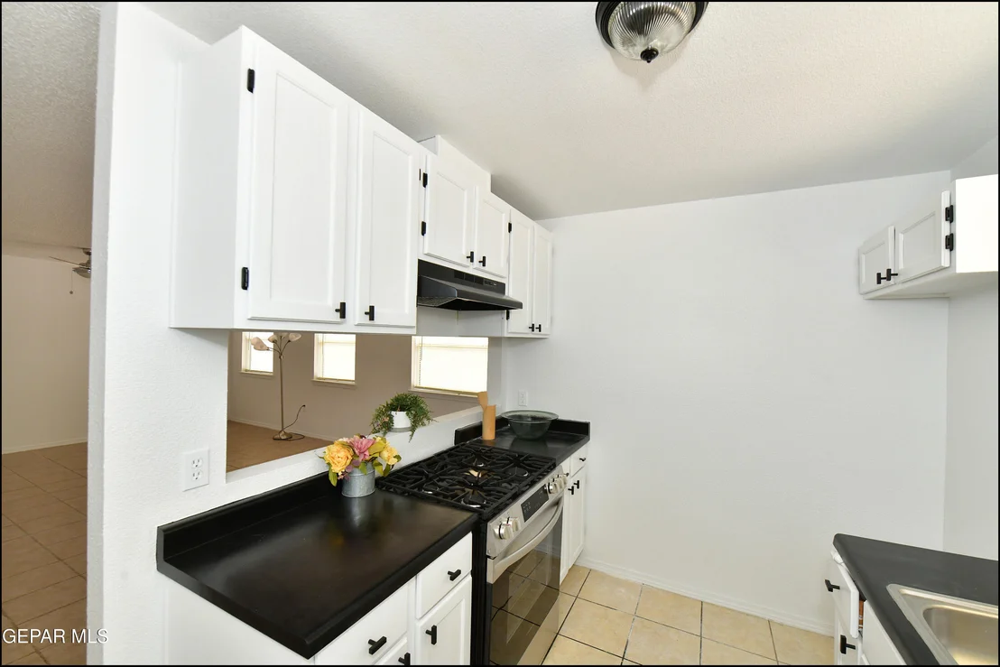 Photo of 315 SUNSET HILLS Drive
