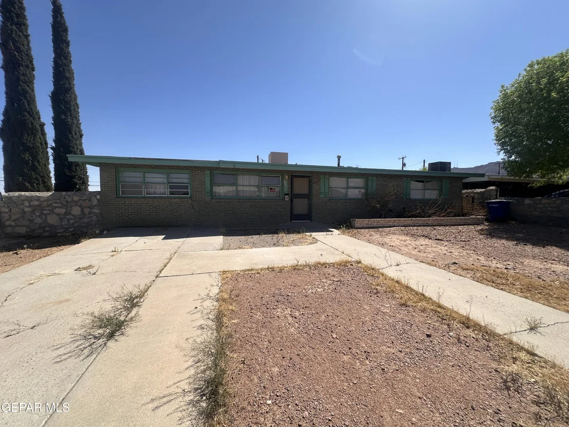 Photo of 10947 STONEBRIDGE Drive