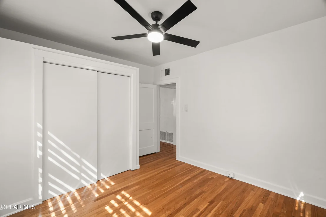 Photo of 1019 KELLY Way