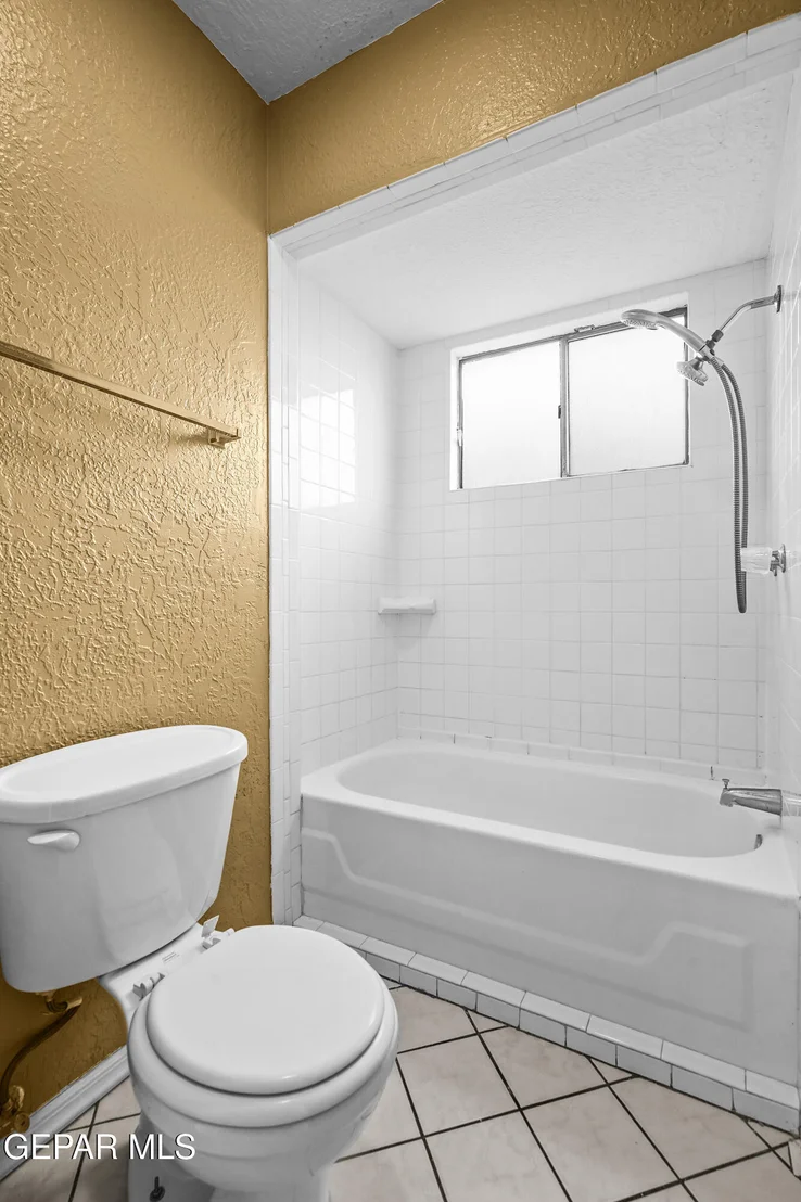 Photo of 334 Thunderbird Drive