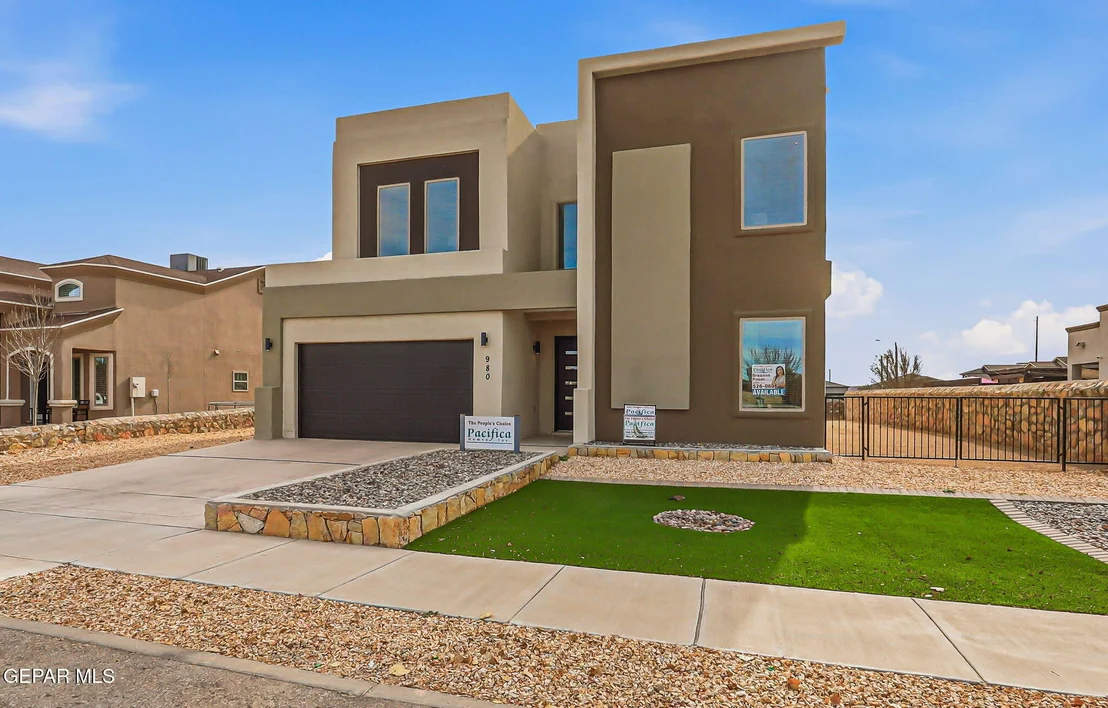Photo of 980 WILLOW RIVER Drive