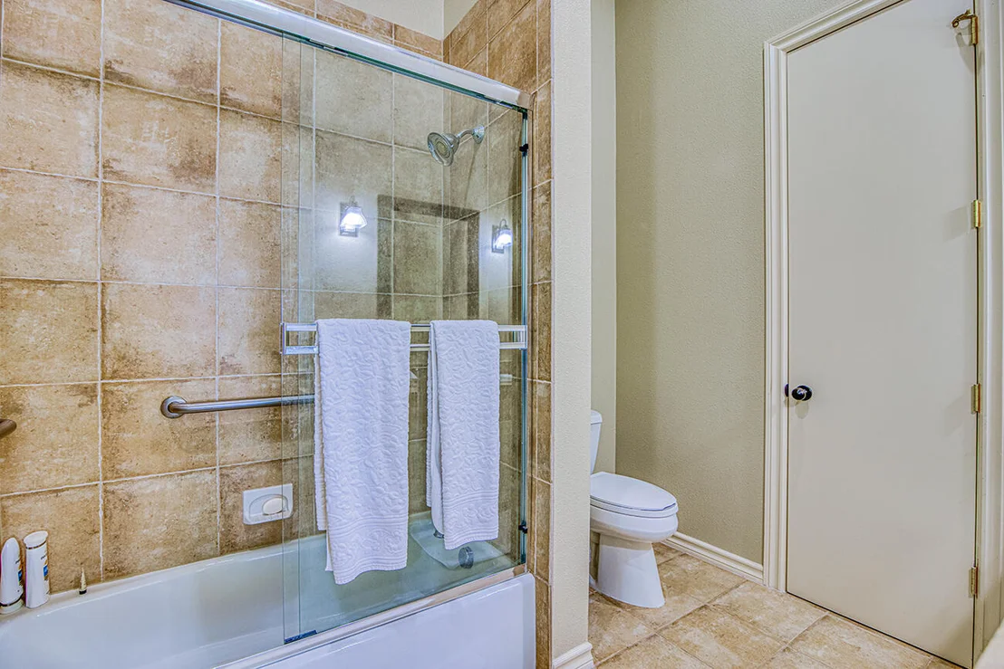 Photo of 656 COX Road