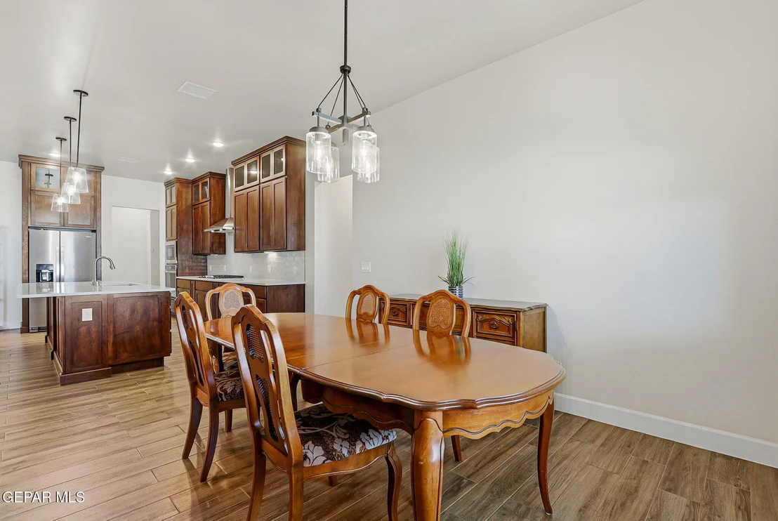 Photo of 12329 SUGDEN Road