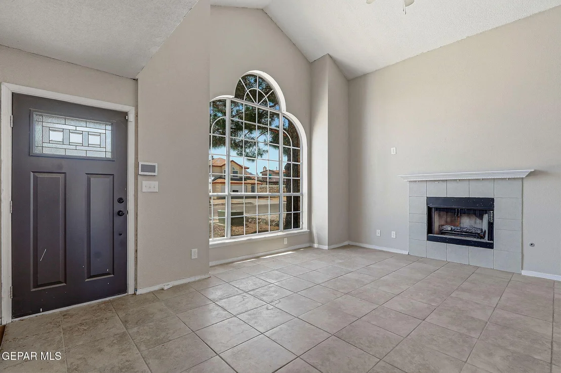 Photo of 10892 REEF SANDS Drive