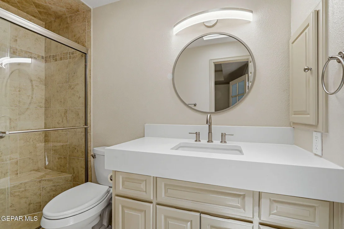 Photo of 1077 LOS JARDINES Circle