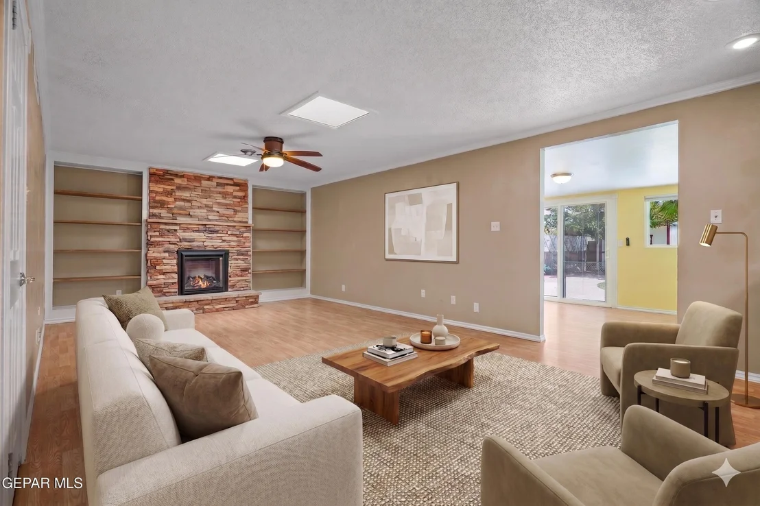 Photo of 1300 SUNBURST Drive