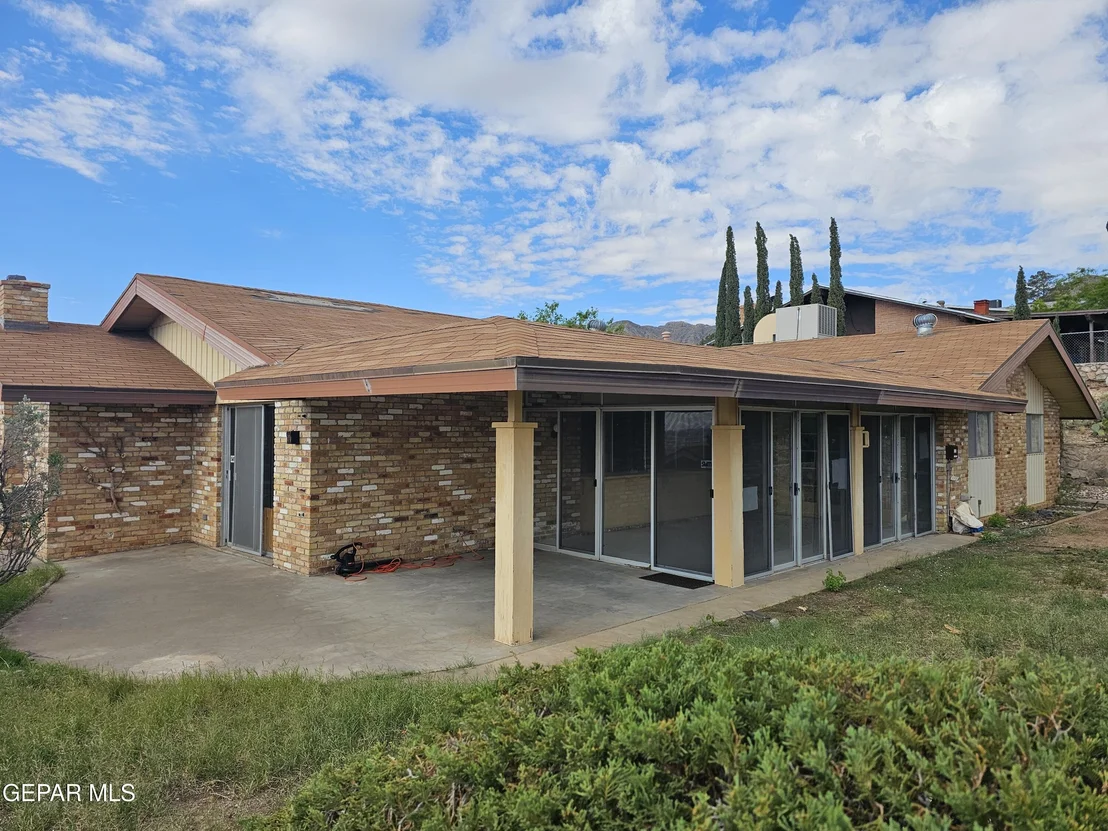Photo of 3101 Parknorth Drive