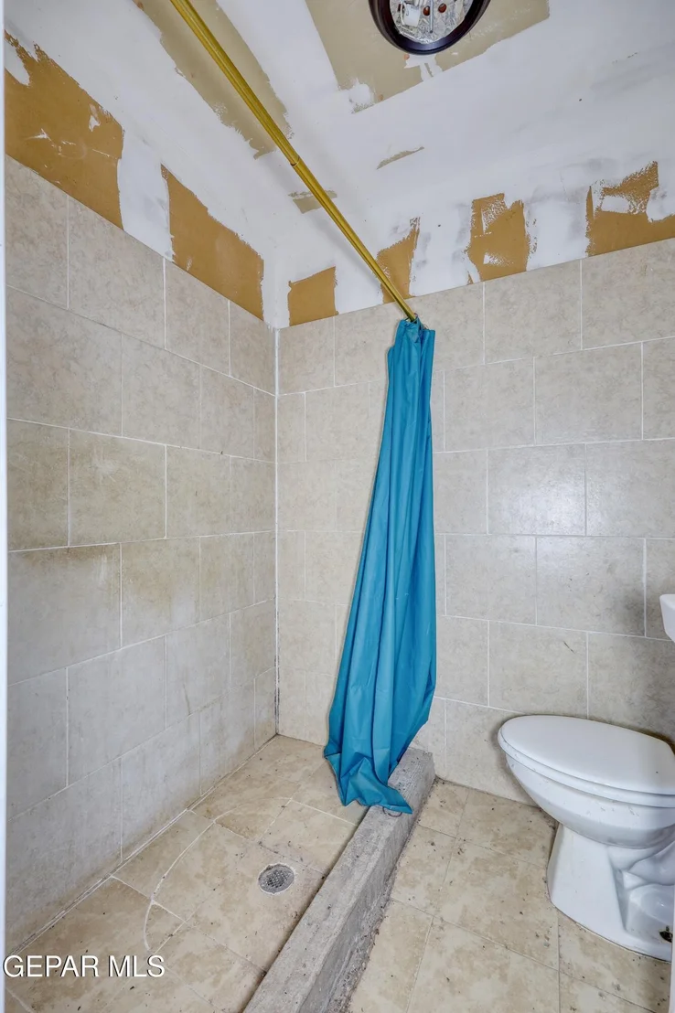 Photo of 7421 MINDORO Place