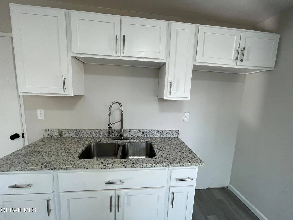 Photo of 8910 Strand Lane