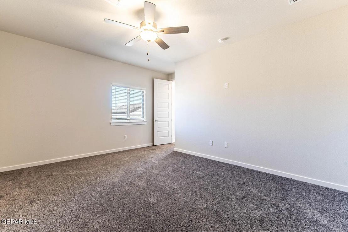 Photo of 913 Pettus Place