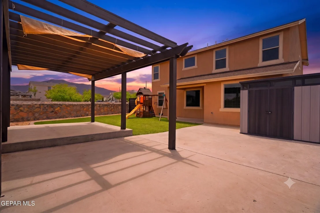 Photo of 7401 EAGLE VISTA Drive