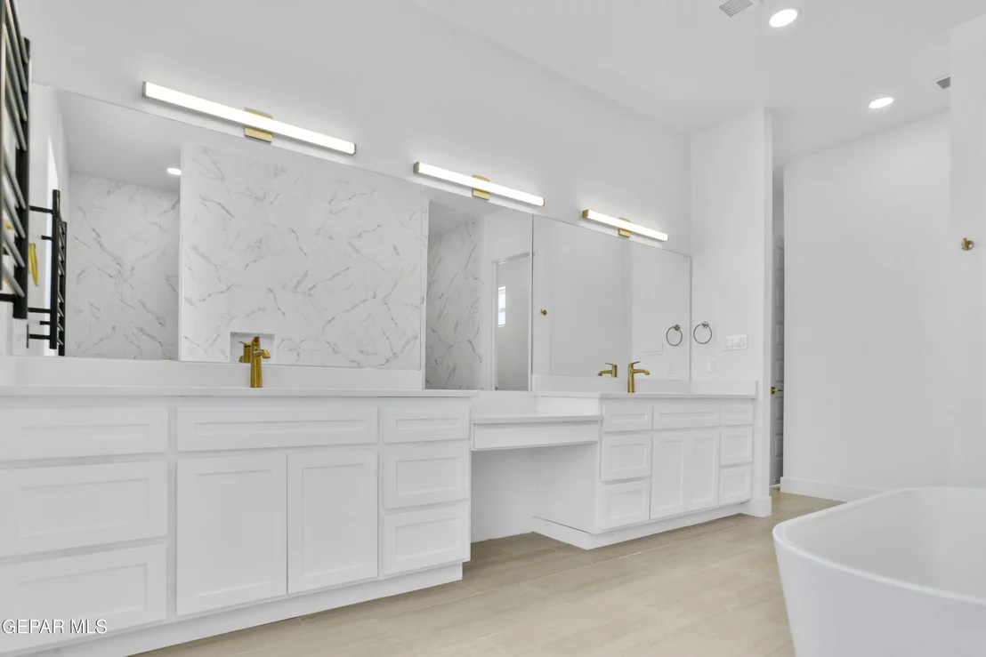 Photo of 5699 RIO BONITO Circle