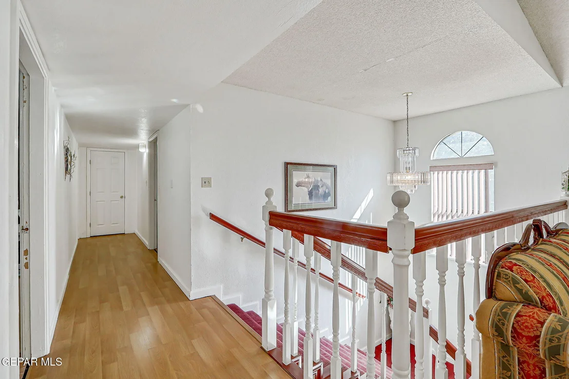 Photo of 15972 N Horizon Boulevard