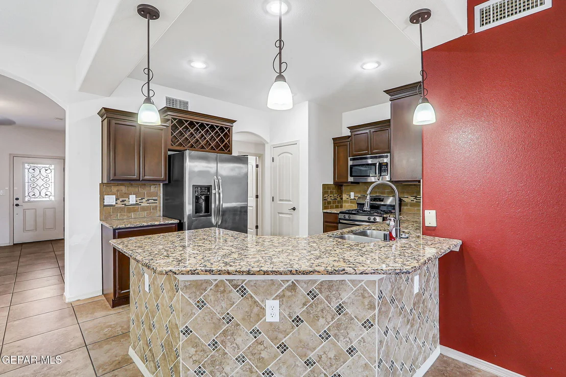 Photo of 14604 RANDALL CUNNINGHAM Avenue
