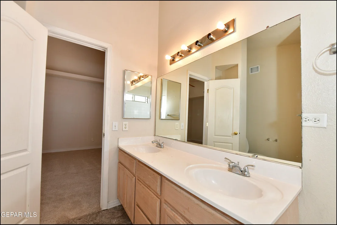 Photo of 7096 LUZ DE ESPEJO Drive