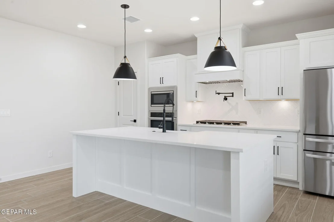 Photo of 14473 Desert Wind Drive