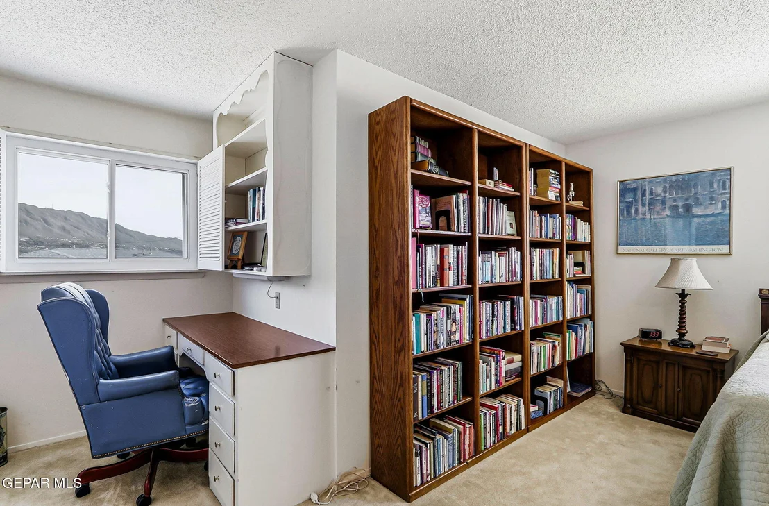Photo of 301 NORTHWIND Drive