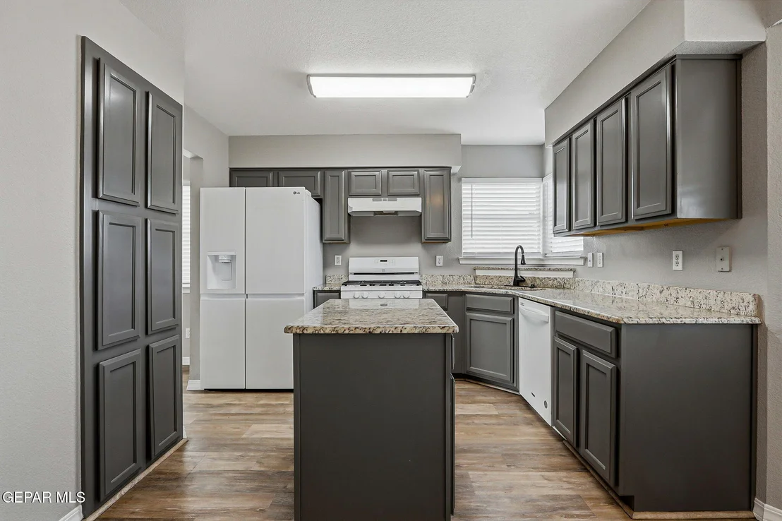 Photo of 12217 CHATO VILLA Drive