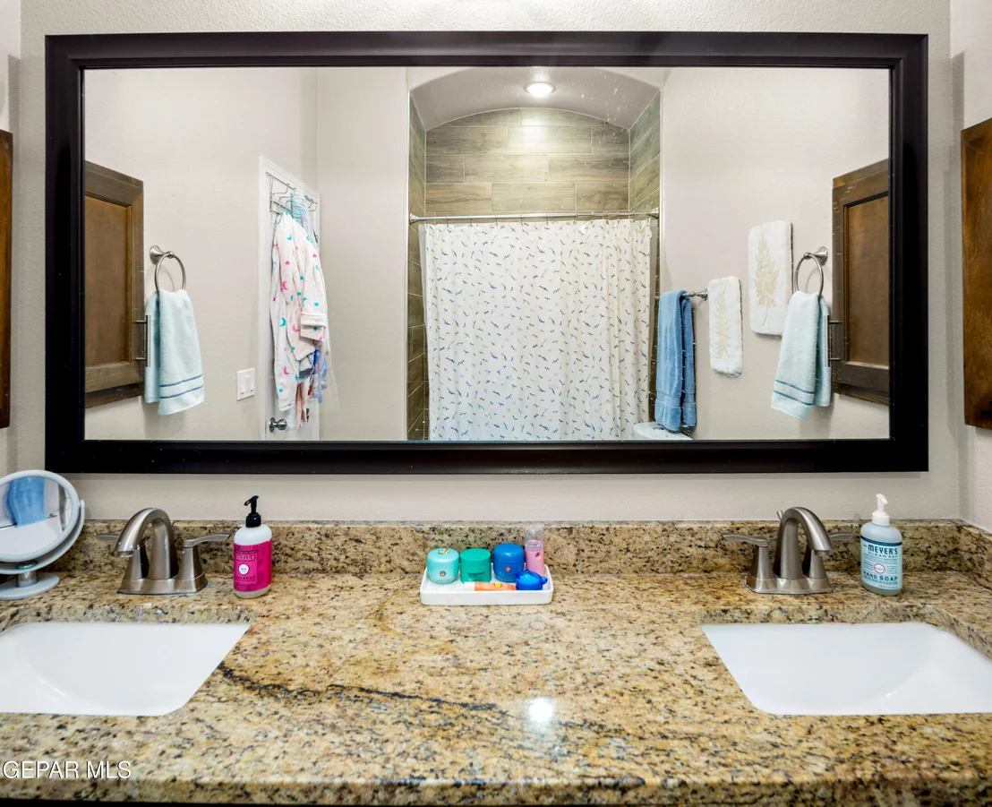 Photo of 6281 TAMPA RIVER Place