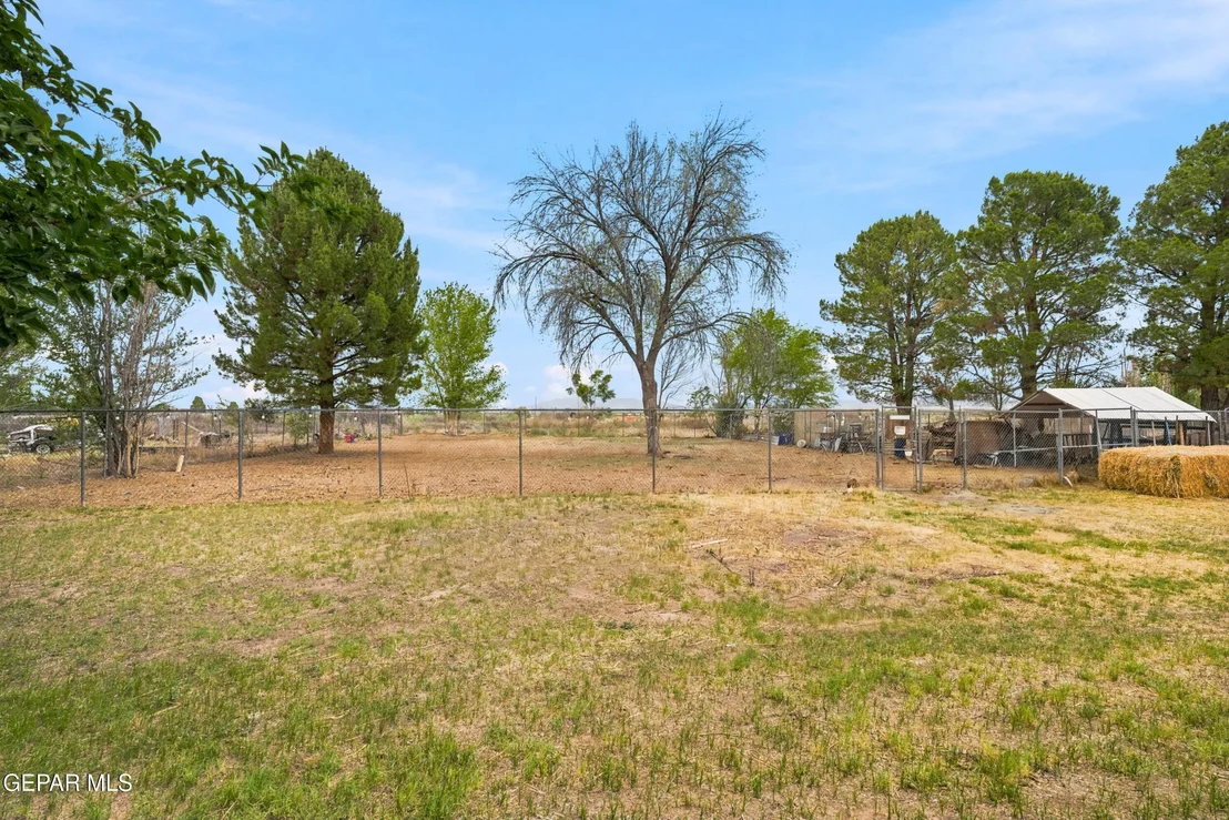 Photo of 516 CHISOM Drive