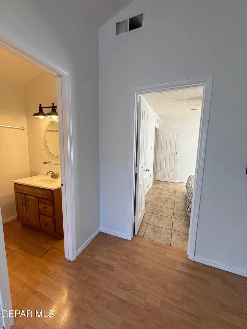 Photo of 13373 Greendale