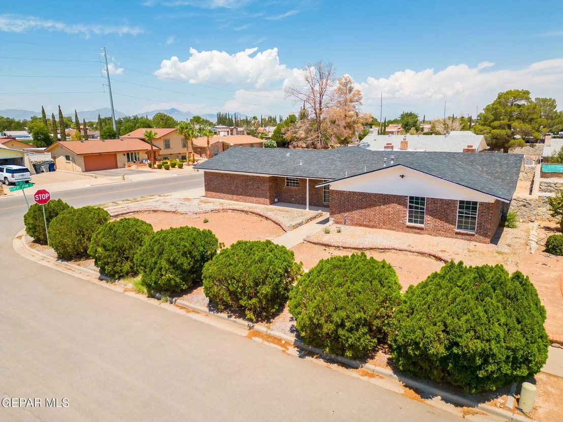 Photo of 11301 Tom Ulozas Drive