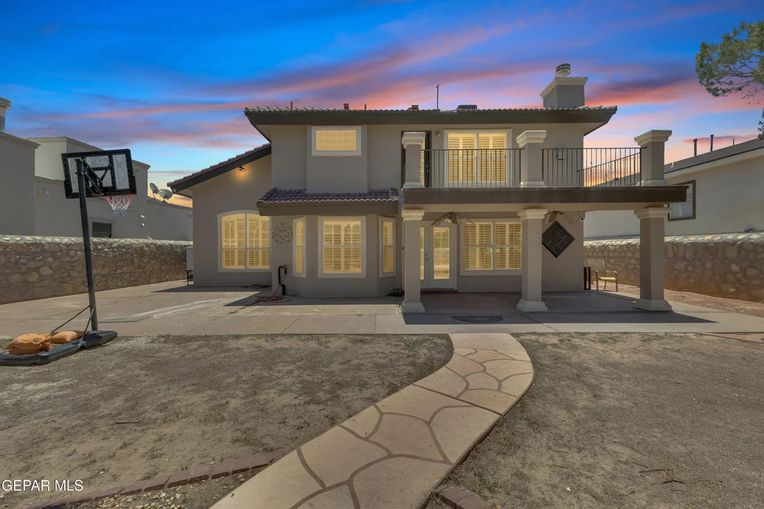 Photo of 12345 KIT CARSON Drive