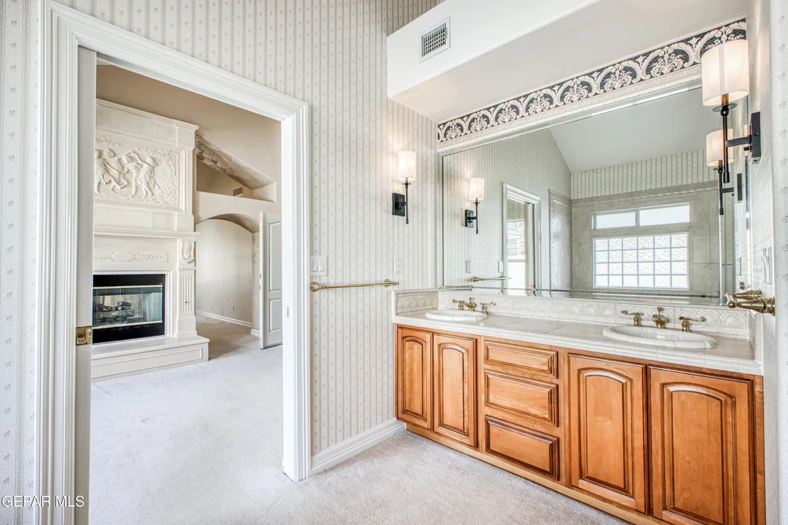 Photo of 6565 Eagle Ridge Drive