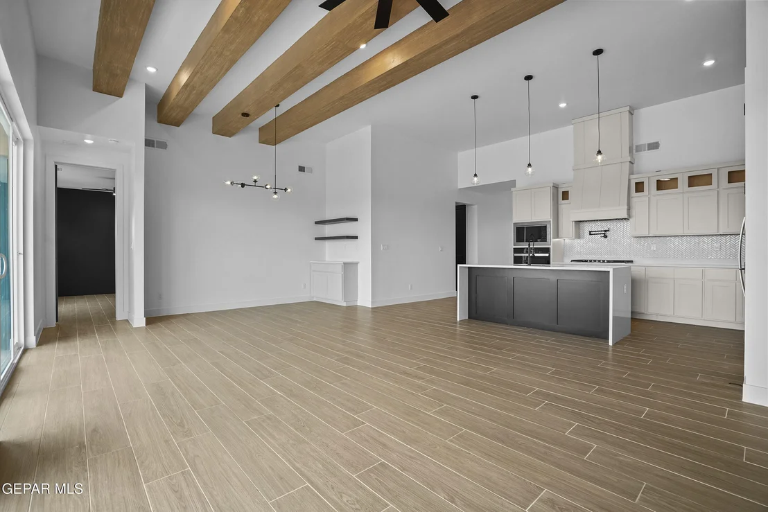Photo of 12765 PERSISTENCE Avenue