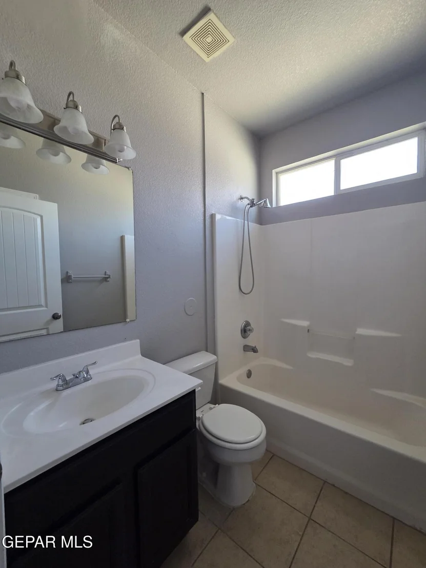 Photo of 10400 SILVERCLOUD Drive