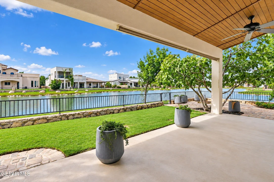 Photo of 5617 RIVER RUN Street