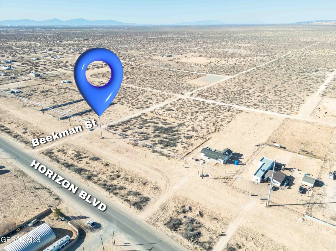 Photo of 15991 Horizon Boulevard