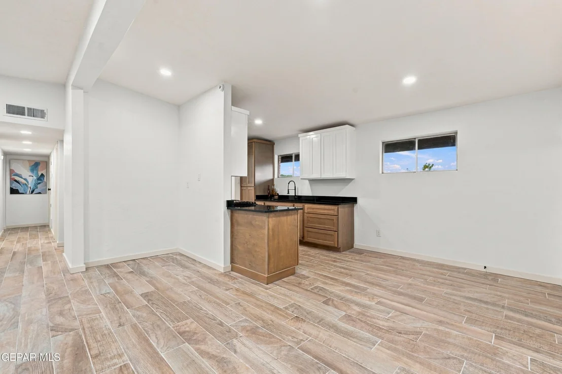 Photo of 5217 HARLAN Drive