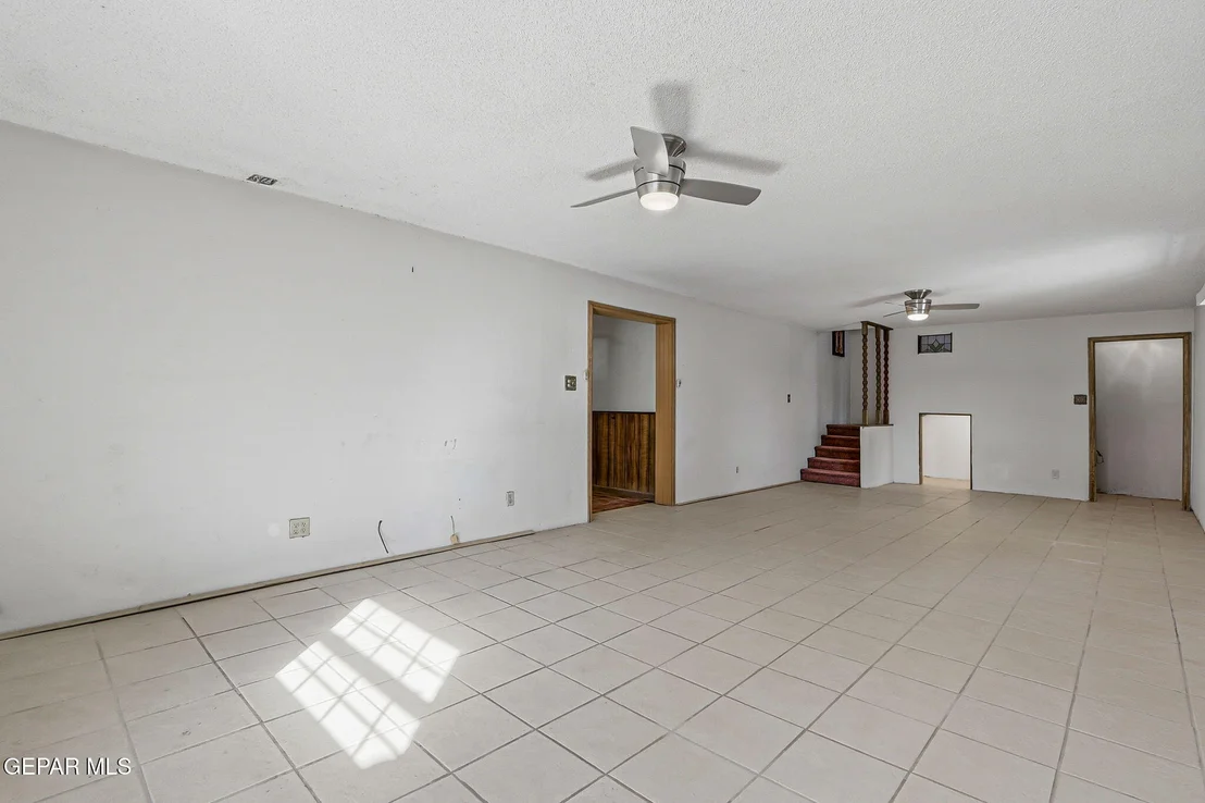 Photo of 762 DELHI Drive