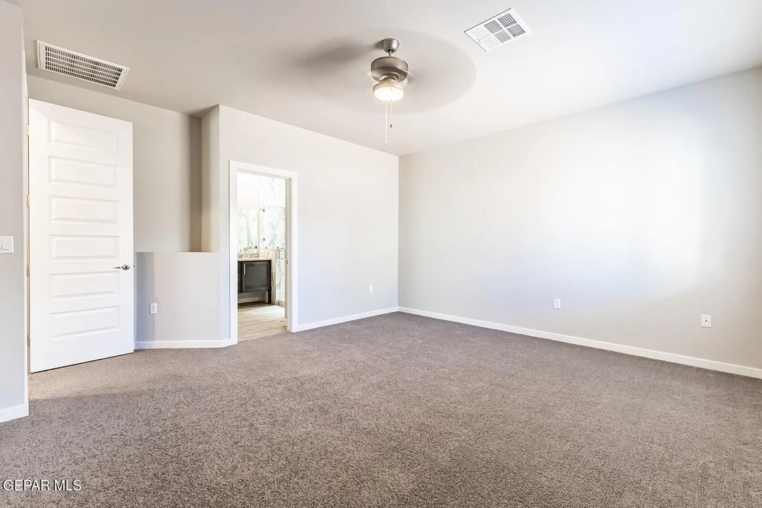 Photo of 15225 Composition Avenue