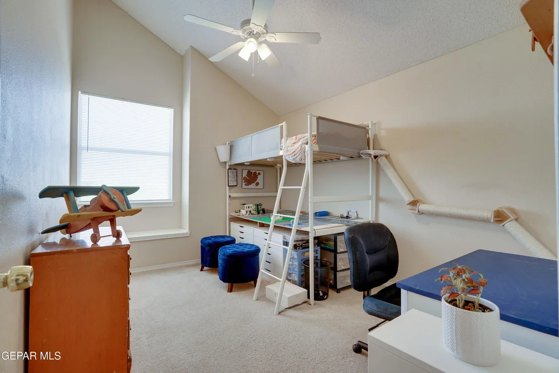 Photo of 13261 Walker Post Avenue