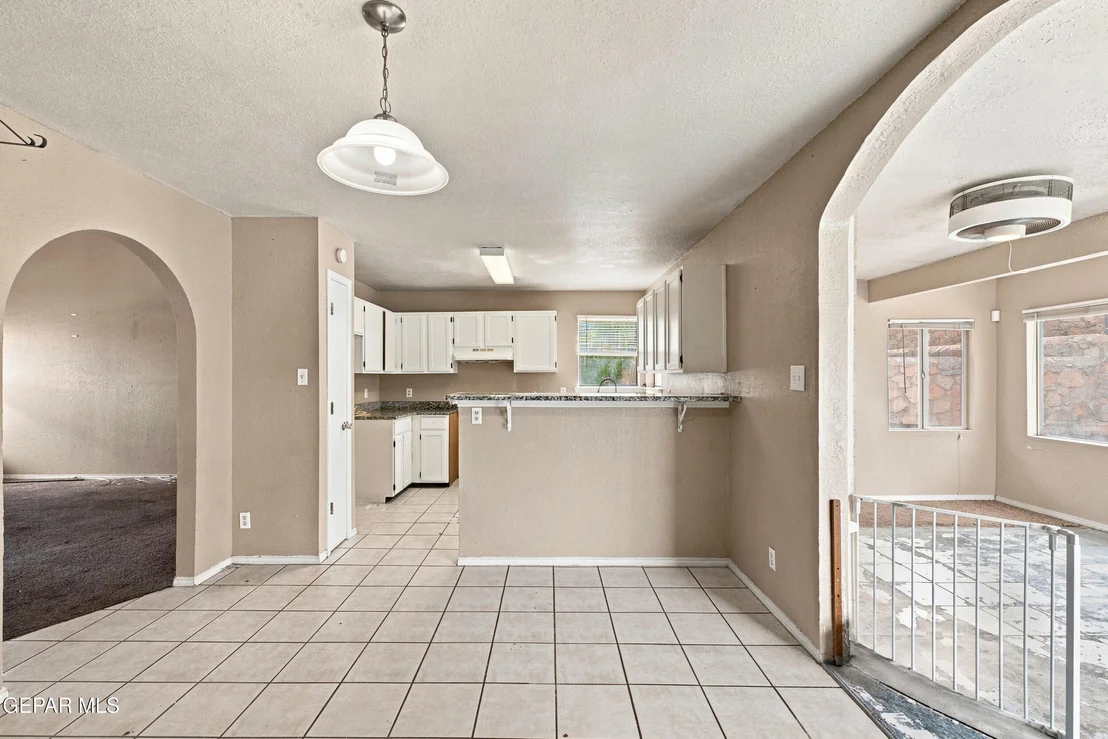 Photo of 10769 Pleasant Hill Drive