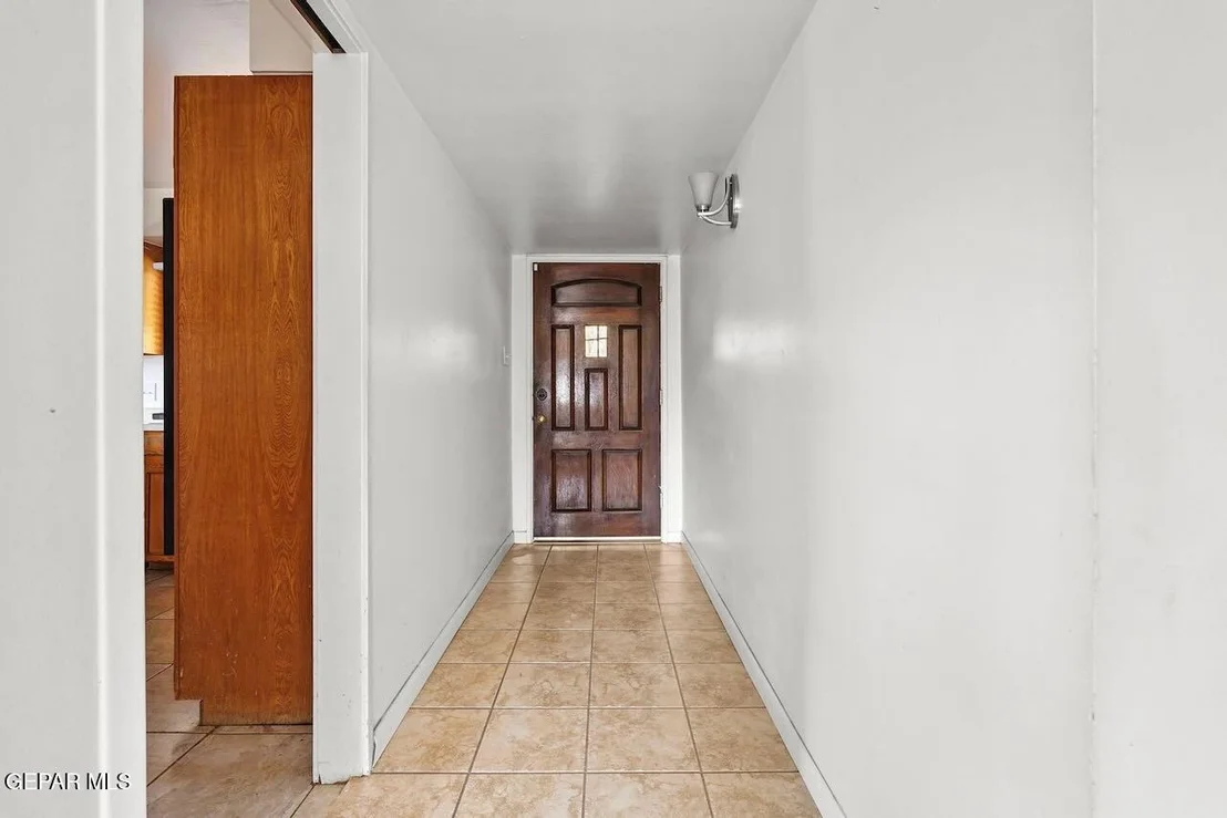 Photo of 4208 HAMPSHIRE Lane