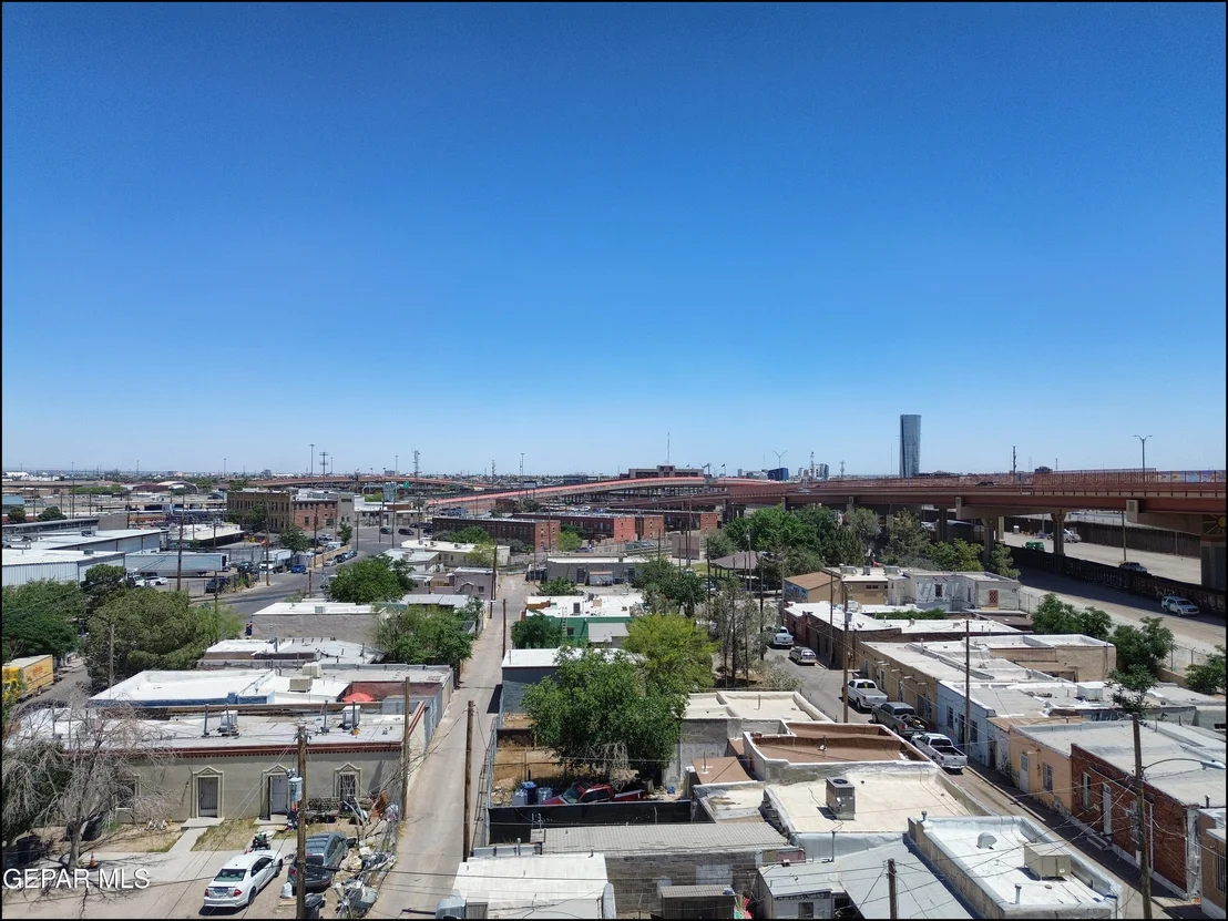 Photo of 504 CANAL Road