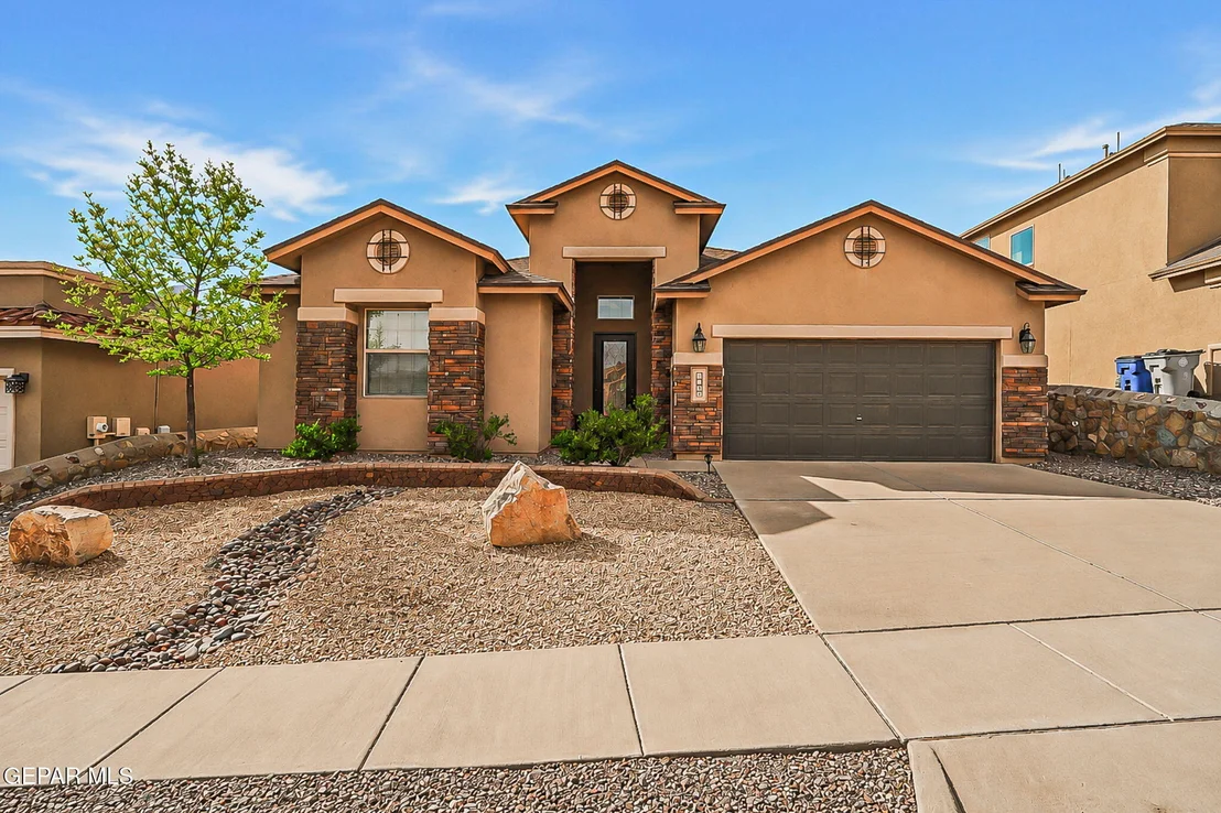 Photo of 7223 LONGSPUR Drive