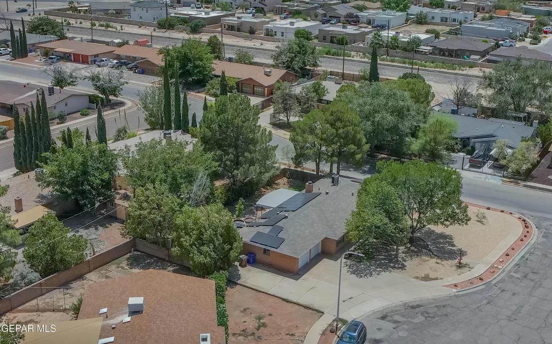 Photo of 1850 Debby Circle