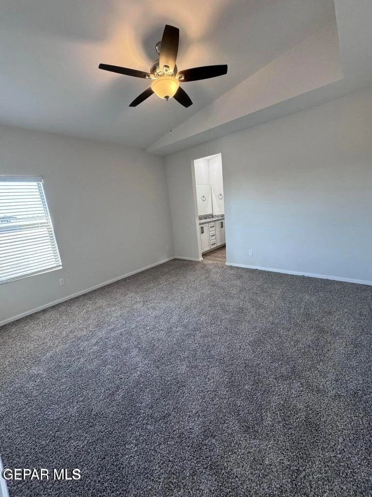 Photo of 975 Barbara Ave Avenue