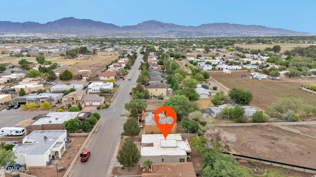 Photo of 1072 LOS MOROS Drive