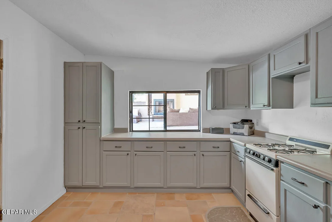 Photo of 12110 DOUBLE JAY Drive