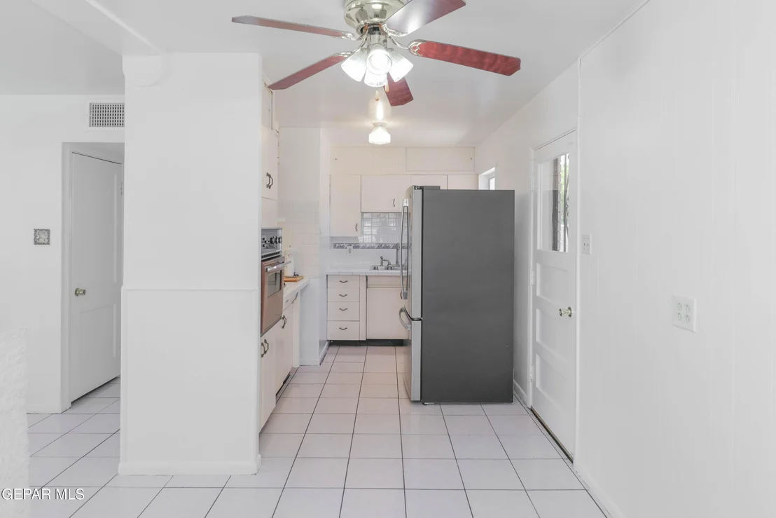 Photo of 945 N CLARK Drive