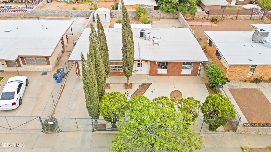 Photo of 10442 TRIUMPH Drive