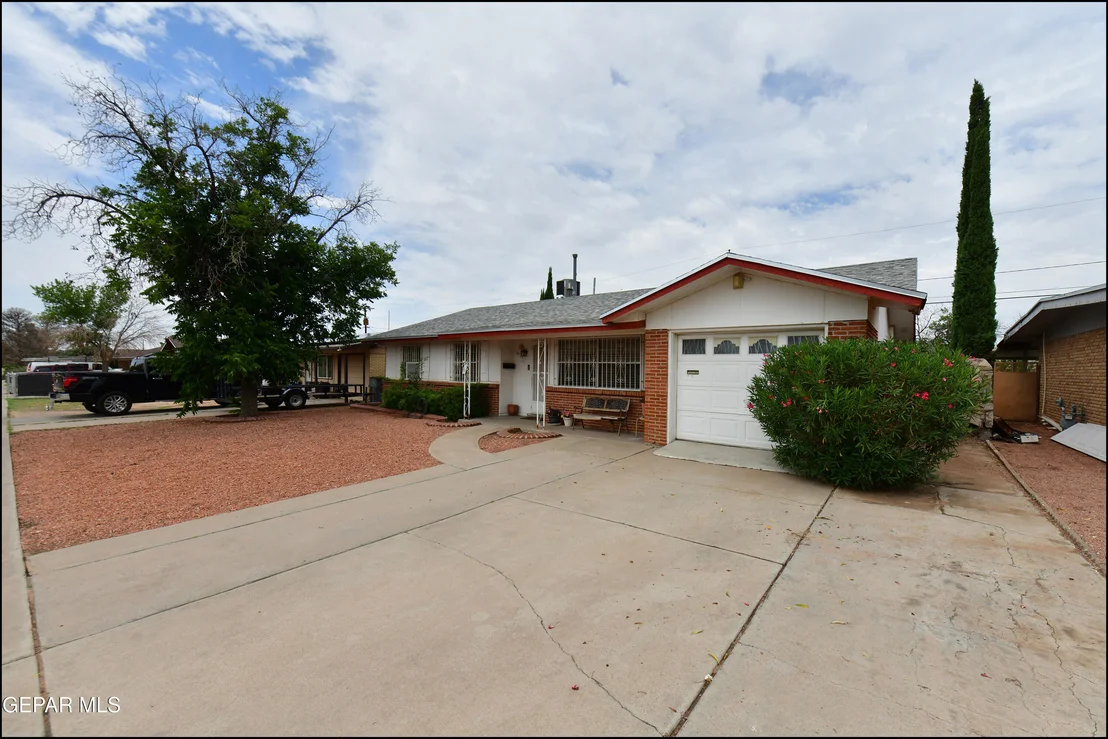 Photo of 10725 SAIGON Drive